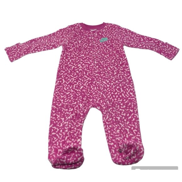NIKE BABY GIRL'S FOOTED Fleece SLEEP AND PLAY PLAYFUL PINK WHITE NWT 6 MONTHS - Picture 2 of 8
